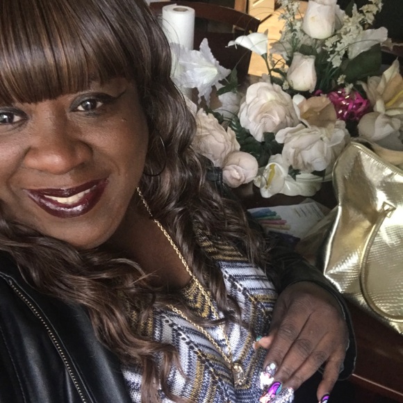 Meet your Posher, Cassie - Picture 1 of 1